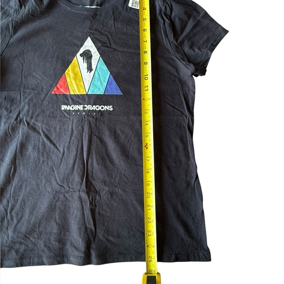 Imagine Dragons Evolve 2018 Tour shirt, Women’s Medium - Picture 5 of 6